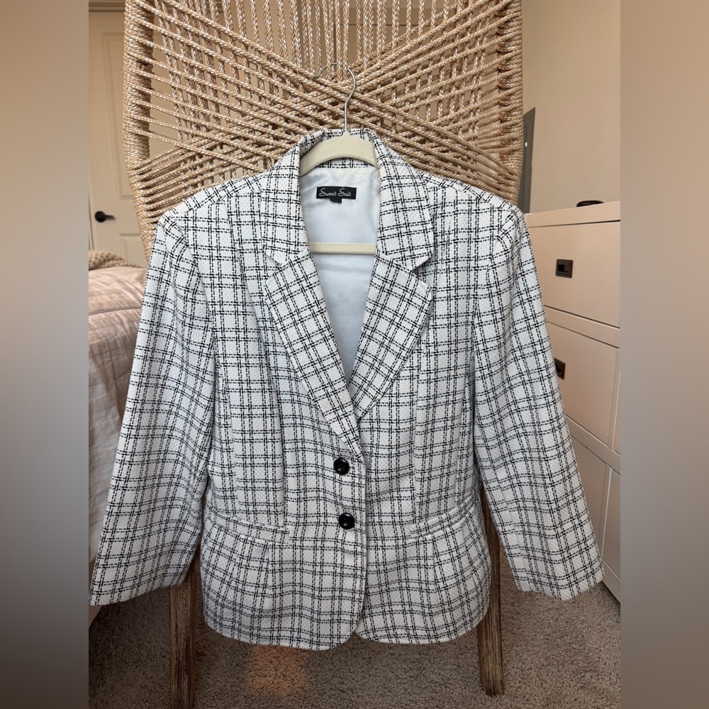 Corporate girly blazer